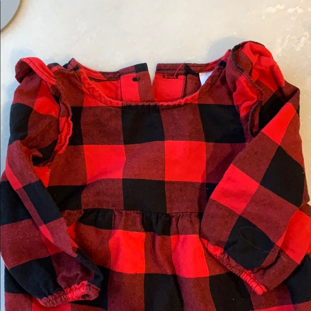 BabyGap - Onesie 3-6 months excellent condition!
